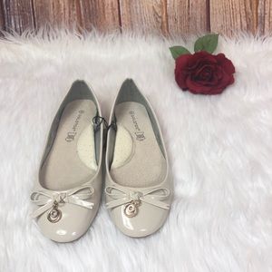 Golden toe shiny bow slip on shoes